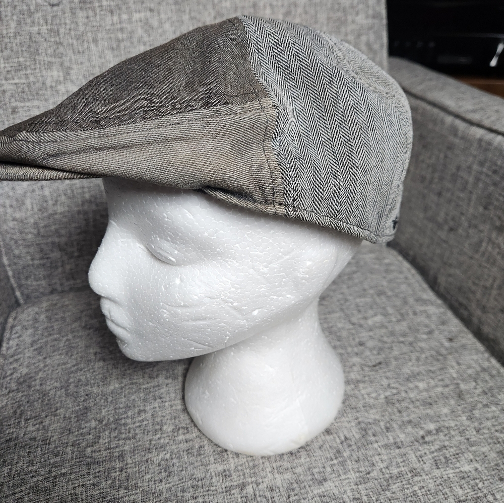 Dockers Gray Herringbone Flat Cap